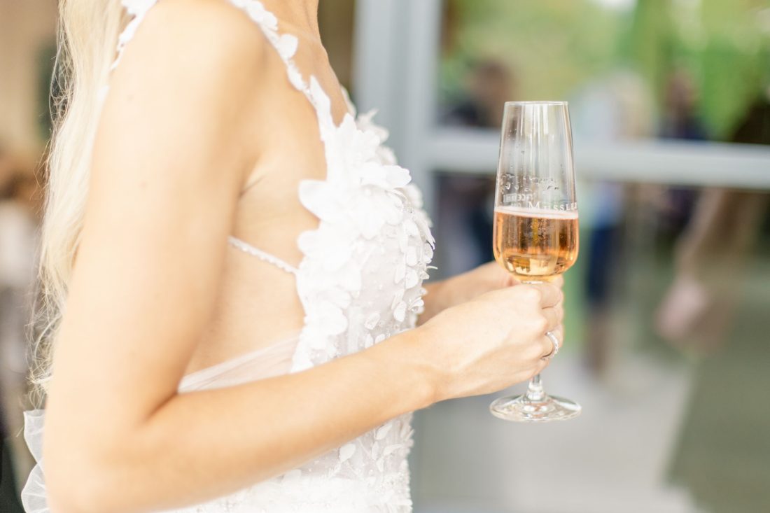 Hochzeit Weingut Mussler Sektempfang