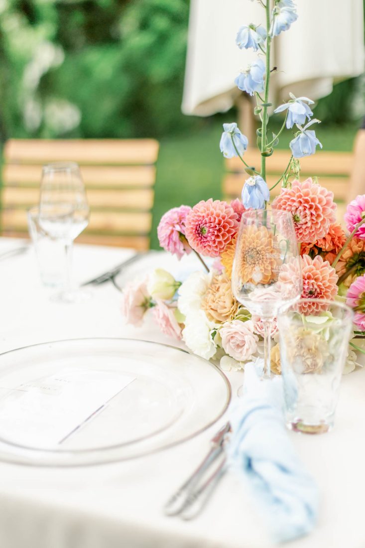 Hochzeit Weingut Mussler Table Setting Blumen
